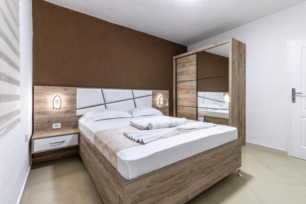 Apart-Hotel Prestige أولتْسي المظهر الخارجي الصورة